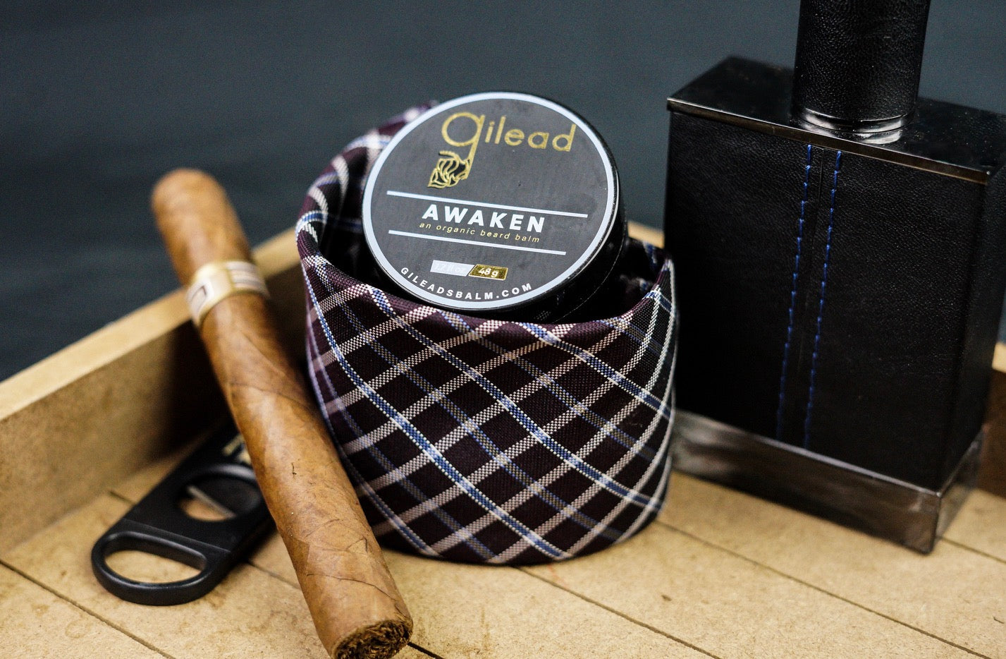 AWAKEN: A fresh, clean scent that gives you that bright morning feel! Awaken is one of the original beard balms in the lineup of fully organic premium products from the Gilead brand. Not only does Awaken smell amazing, but it contains rich vital nutrients that will help your beard achieve impressive growth while simultaneously becoming softer and healthier. Your beard will love it and others will love your beard!